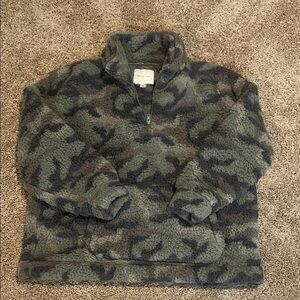 American Eagle Outfitters Camouflage Soft Sherpa Half-Zip Pullover